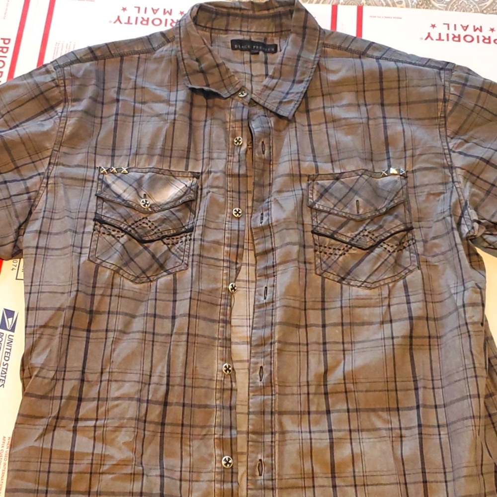 Men's xl Affliction black premium short sleeve button up